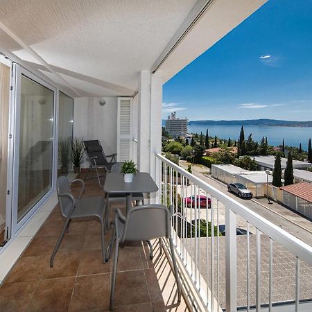 Apartments Casa Bianca Crikvenica Luaran gambar