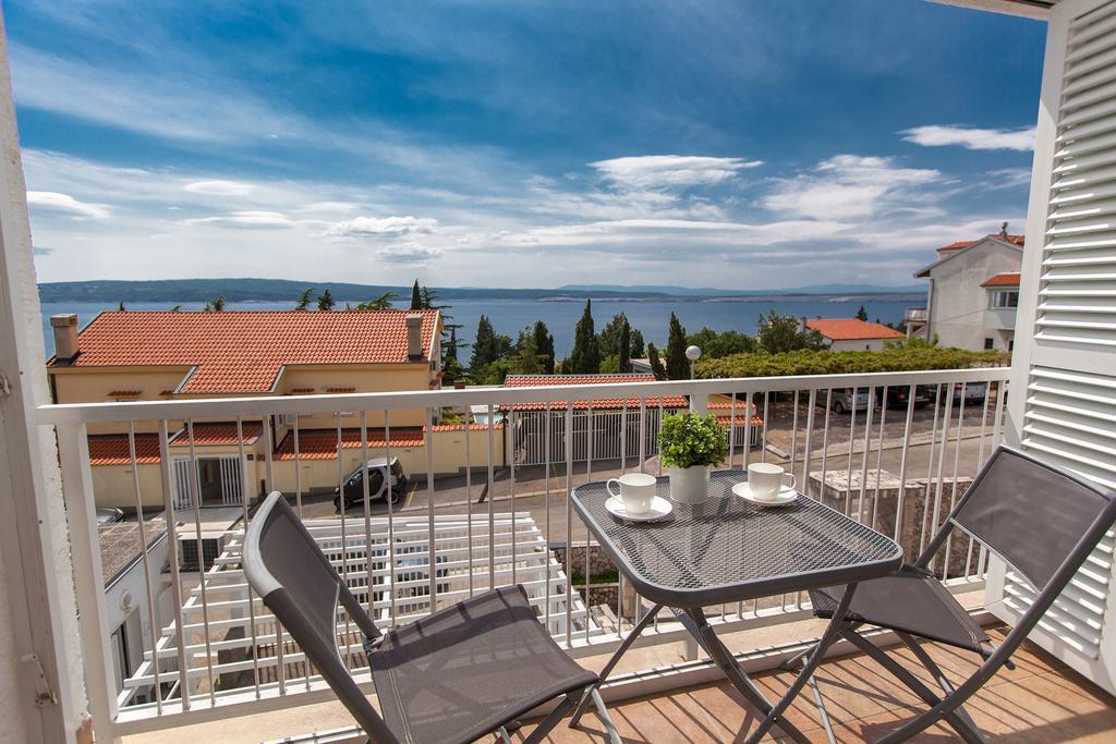 Apartments Casa Bianca Crikvenica Luaran gambar