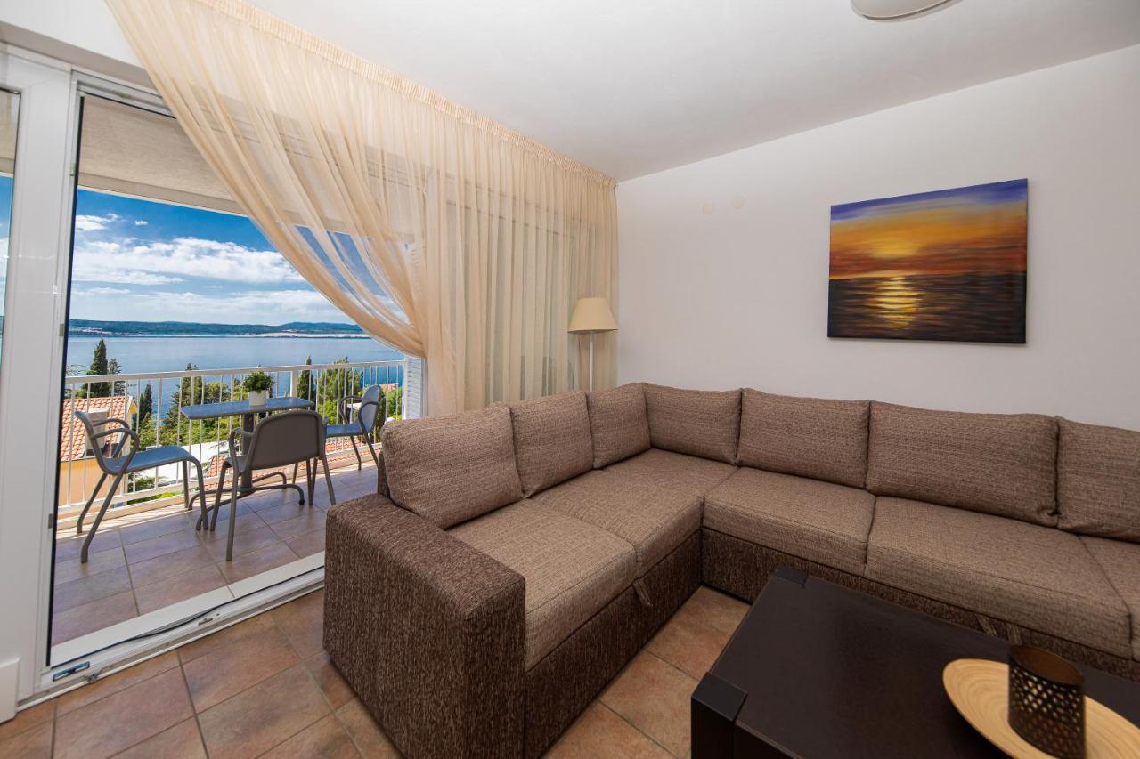 Apartments Casa Bianca Crikvenica Luaran gambar