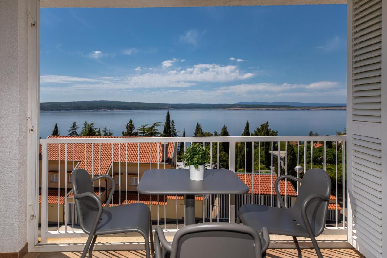 Apartments Casa Bianca Crikvenica Luaran gambar